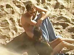 बस्टी सेक्स डॉल जिया मिलाना चीट्स पर उसकी पति के सेक्सी फिल्म फुल एचडी में साथ एक नई चोट